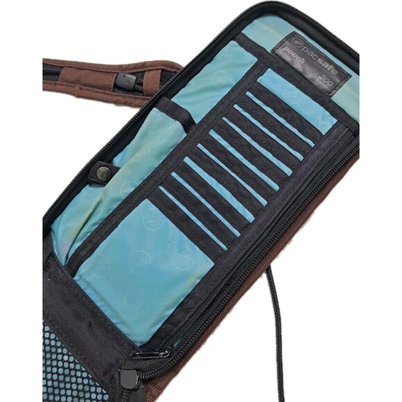Pacsafe Pouchsafe 200 Anti-Theft Travel Crossbody Security Organizer Passport - Picture 7 of 8